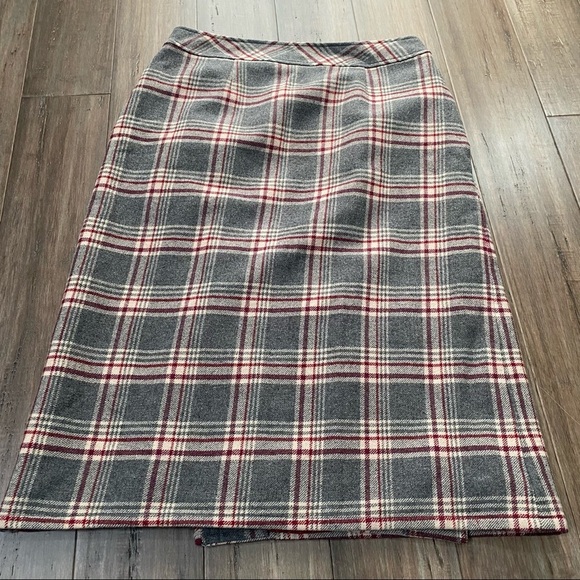 Eddie Bauer wool plaid wrap‎ skirt - Picture 8 of 10
